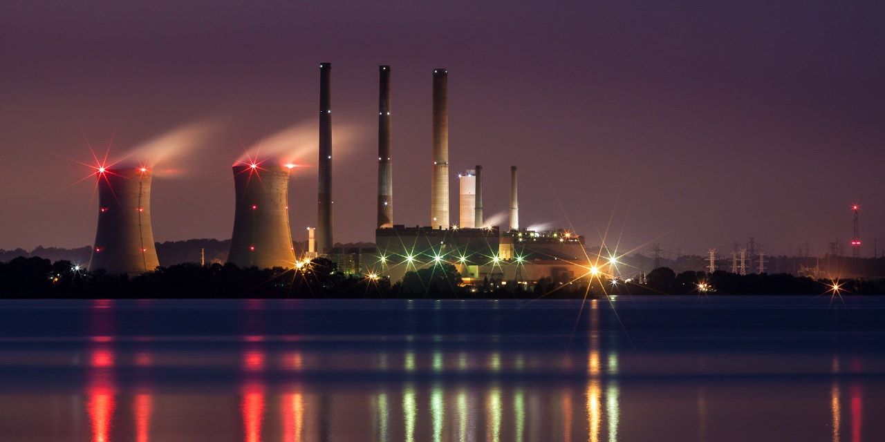 NIGHT VIEW PICTURE POWER PLANT